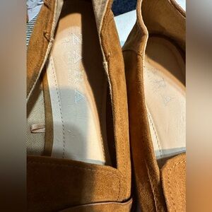 Zara Women’s Trafaluc Loafers deep mustard color. Suede Size 37